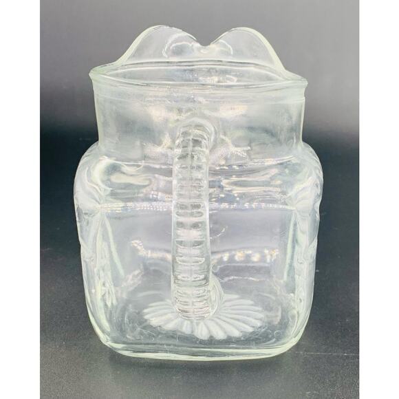 Anchor Hocking Glass Pitcher Small 40 Oz Pressed Square Star Handle Pour Spout - Picture 3 of 9